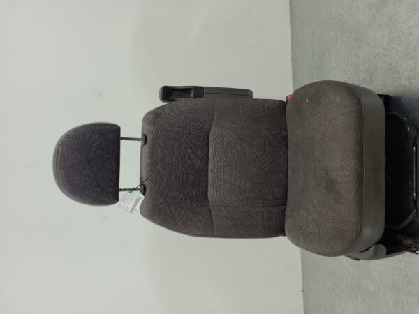 FORD TRANSIT VH-VJ 10/2000-08/2006 RIGHT FRONT SEAT BUCKET SEAT TYPE