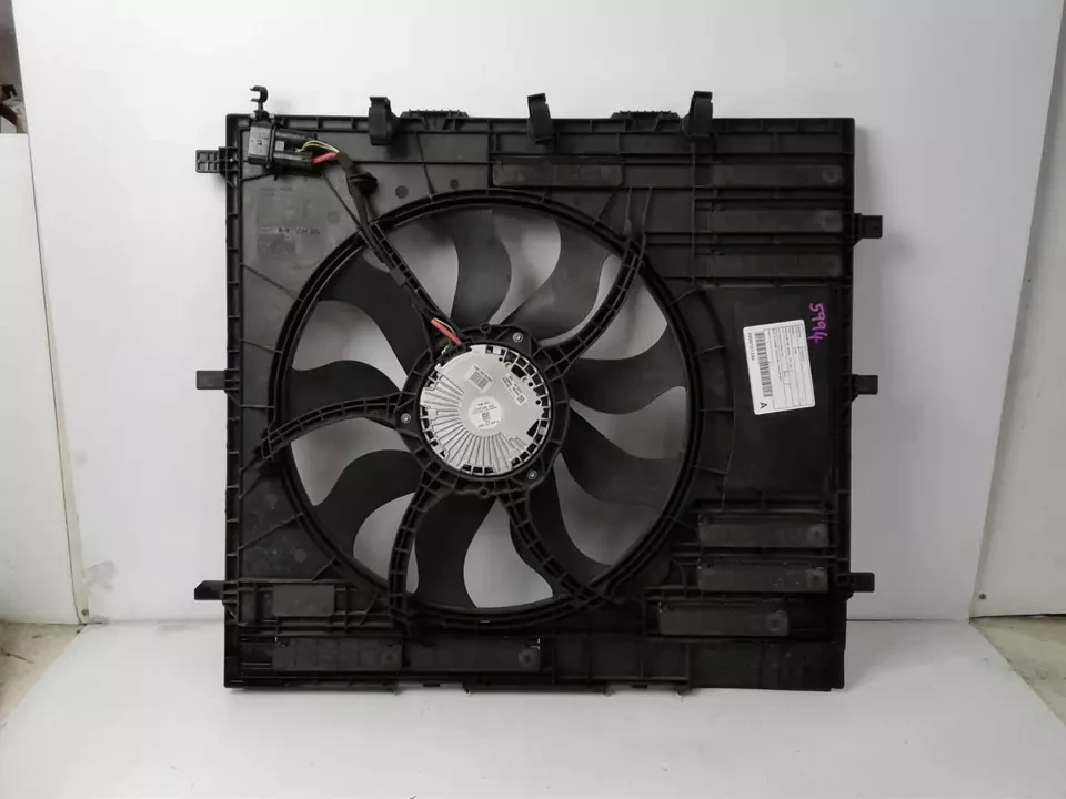 Volkswagen spare part radiator fan