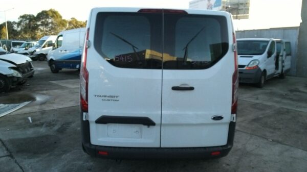 FORD TRANSIT CUSTOM VN 09/2013-12/2017 REAR BUMPER BAR NON PARK SENSOR TYPE