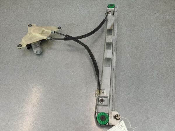 RENAULT MASTER X62 09/2011-2024 RIGHT FRONT WINDOW REGULATOR/MOTOR POWER