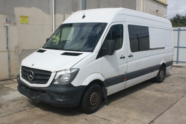MERCEDES BENZ SPRINTER 10/2006-04/2018 LEFT REAR DOOR HIGH ROOF W/ WINDOW GLASS