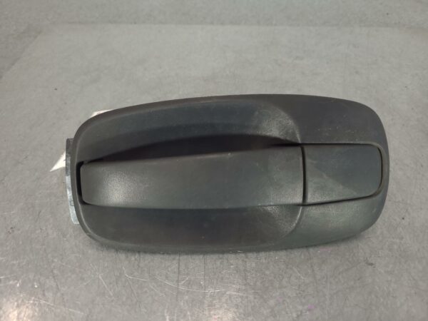 RENAULT TRAFIC 2004-2014 DOOR HANDLE OUTER, RH REAR, X83, 04/04-12/14