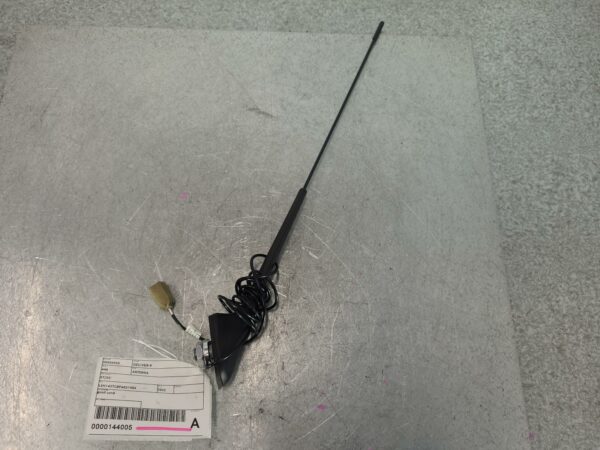 LDV DELIVER 9 2020-2024 ANTENNA 07/20-
