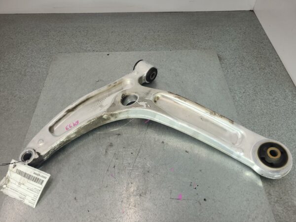 LDV DELIVER 9 2020-2024 RIGHT FRONT LOWER CONTROL ARM 07/20-