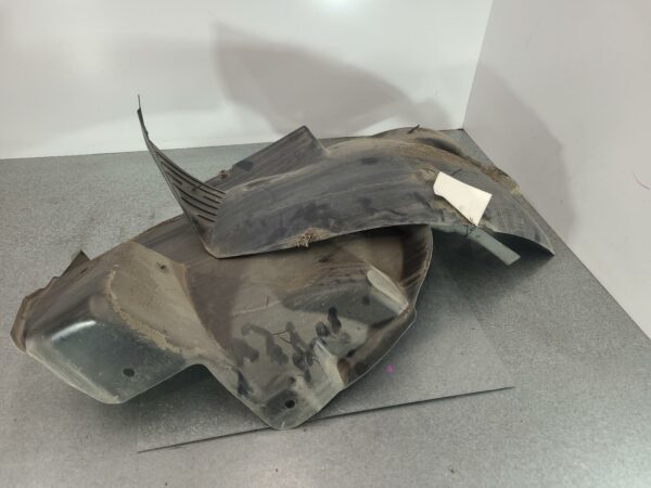 RENAULT MASTER 2011-2025 LEFT GUARD LINER X62, 09/11-