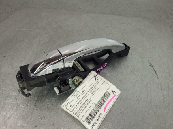 FORD RANGER 2011-2022 DOOR HANDLE OUTER, LH FRONT, CHROME, NON KEYLESS ENTRY, PX