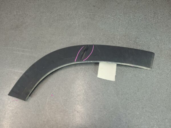 LDV DELIVER 9 2020-2024 BODY/DOOR MOULD LEFT FRONT WHEEL ARCH MOULD, 07/20-