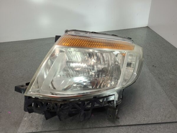 FORD RANGER 2011-2015 LEFT HEADLAMP PX SERIES 1, XLT, CHROME INSERT TYPE, 06/11-