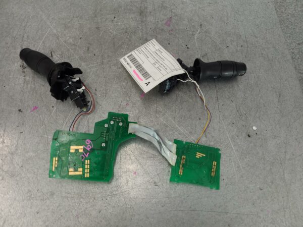 RENAULT MASTER 2011-2024 COMBINATION SWITCH COMBINATION SWITCH ASSY, NON FOG LAM