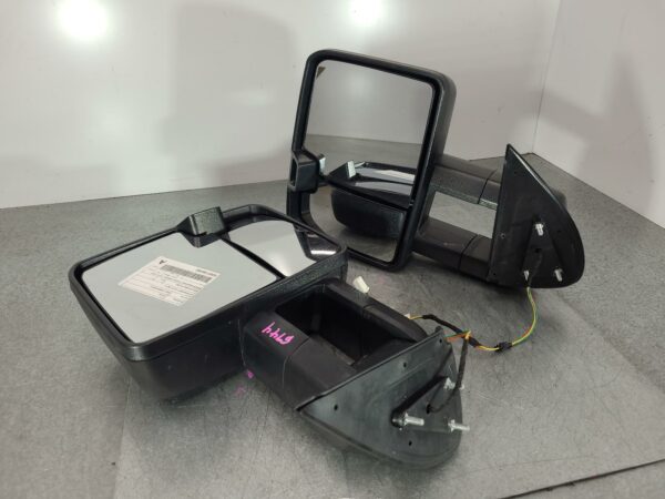 TOYOTA HILUX 2005-2015 RIGHT DOOR MIRROR AFTERMARKET, 03/05-08/15