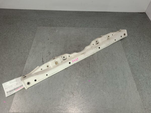 TOYOTA HILUX 2005-2011 RADIATOR SUPPORT 02/05-06/11