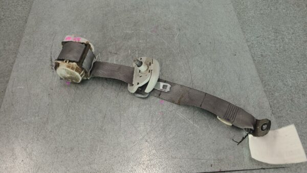 TOYOTA HILUX 2005-2011 SEAT BELT LH REAR, SEAT BELT ONLY, DUAL CAB, LIGHT GREY,