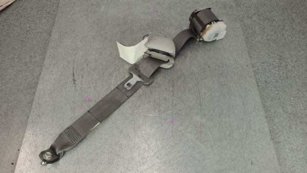 TOYOTA HILUX 2005-2011 SEAT BELT RH REAR, SEAT BELT ONLY, DUAL CAB, LIGHT GREY,