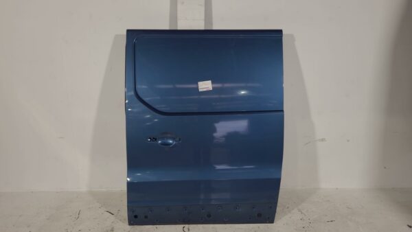 RENAULT TRAFIC 2015-2024 LEFT REAR DOOR X82, SLIDING DOOR, NON WINDOW GLASS TYPE