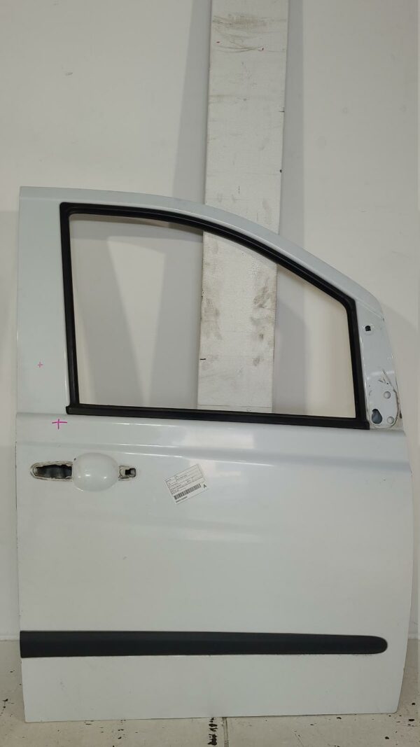 MERCEDES VITO 2004-2015 RIGHT FRONT DOOR 639, 04/04-02/15