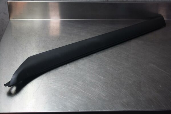 FORD TRANSIT WINDSCREEN FRAME OUTER WINDSCREEN TRIM (RH SIDE), VM, 09/06-02/14 0