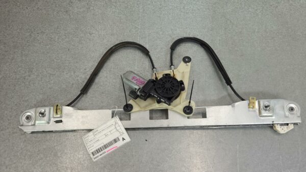 RENAULT MASTER 2011-2024 RIGHT FRONT WINDOW REG/MOTOR X62, POWER, 09/11-