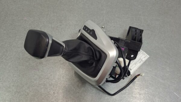LDV DELIVER 9 2020-2025 GEAR STICK/SHIFTER 07/20-