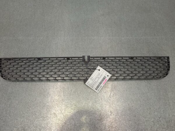 FORD TRANSIT 2000-2006 RADIATOR GRILLE VH-VJ, GRILLE ONLY NO SURROUND, 10/00-08/