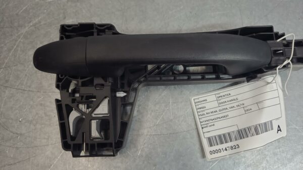 MERCEDES SPRINTER 2018-2024 DOOR HANDLE VS30, RH REAR, OUTER, VAN, 05/18-