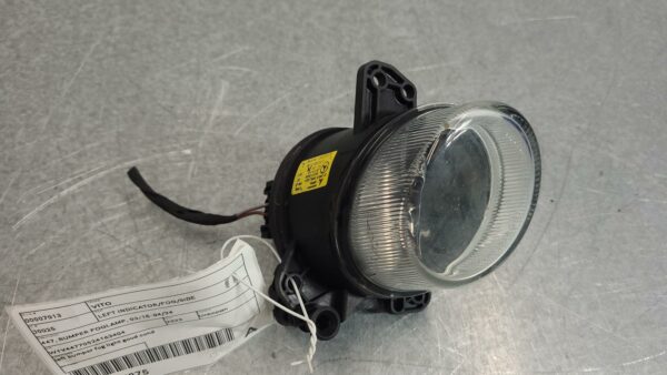 MERCEDES VITO 2015-2024 LEFT INDICATOR/FOG/SIDE 447, BUMPER FOGLAMP, 03/15-04/24