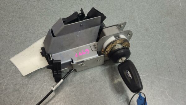 FORD TRANSIT 2014-2024 LOCK MECHANISM RIGHT FRONT DOOR LOCK, VO, 02/14-