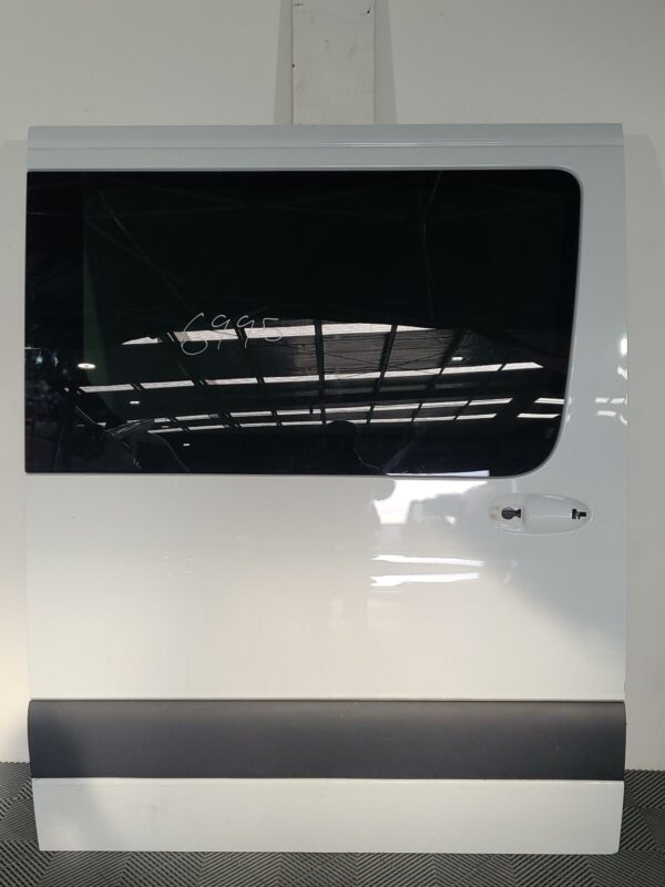 MERCEDES SPRINTER 2018-2024 RIGHT REAR DOOR VS30, VAN, SLIDING DOOR, LOW ROOF, W