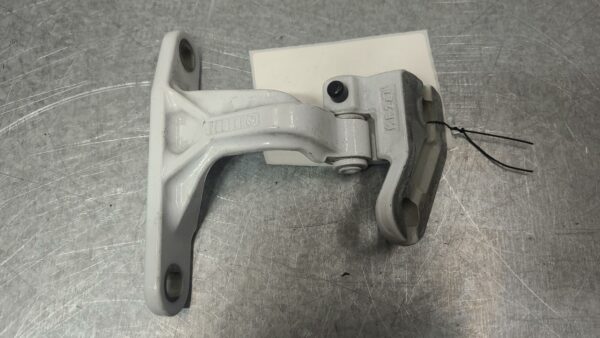 MERCEDES SPRINTER 2018-2024 DOOR HINGE/RUNNER RH FRONT DOOR (UPPER), VAN/CAB CHA