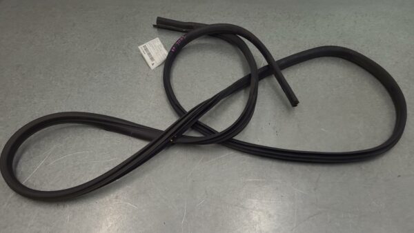 RENAULT MASTER BODY SEAL RUBBER RH FRONT RUBBER SEAL, X62, 09/11- 11 12 13 14 15