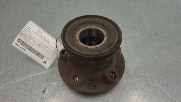 RENAULT MASTER 2011-2024 RIGHT REAR HUB ASSEMBLY X62, FWD, 09/11-
