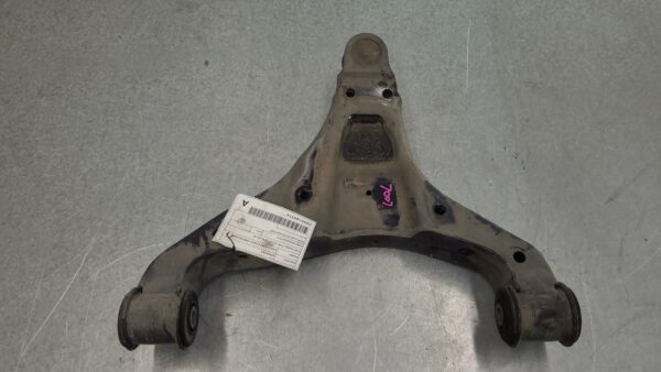 MERCEDES SPRINTER 2006-2018 RIGHT FRONT LOWER CONTROL ARM DUAL WHEEL TYPE, NCV3,