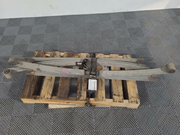 MERCEDES SPRINTER 2006-2018 REAR LEAF SPRING NCV3, PAIR, TRIPLE LEAF TYPE, 10/06