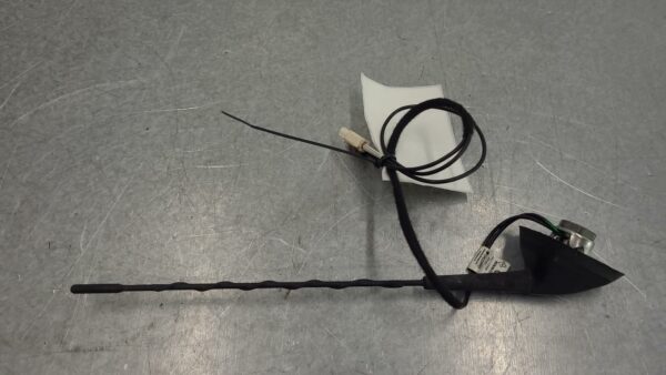 RENAULT MASTER 2011-2025 ANTENNA X62, 09/11-