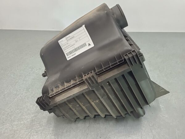 MERCEDES SPRINTER 1998-2006 AIR CLEANER/BOX VAN 02/98-10/06
