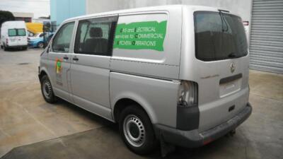VOLKSWAGEN TRANSPORTER T5 08/2004-02/2010 ENGINE ECU 2.5L DIESEL MANUAL T/M