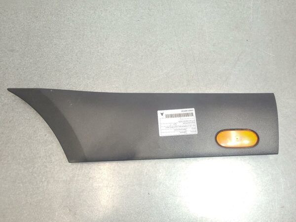 MERCEDES SPRINTER 2018-2024 BODY/DOOR MOULD VS30, QUARTER PANEL LOWER MOULDING (