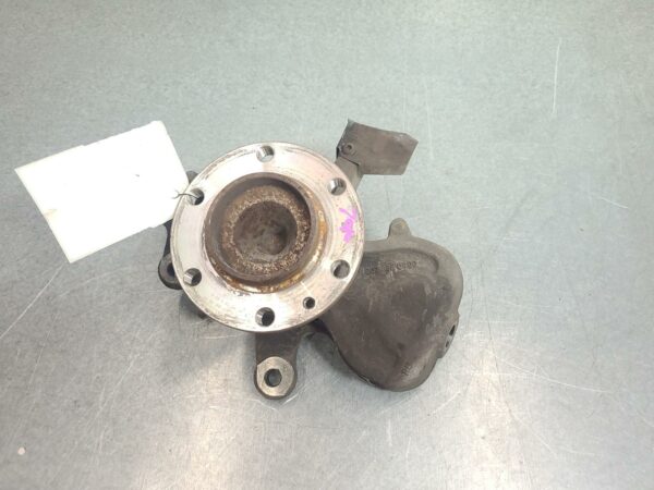 MERCEDES SPRINTER 2018-2024 RIGHT FRONT HUB ASSEMBLY RWD, VS30, 05/18-