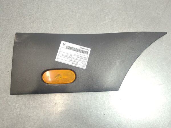 MERCEDES SPRINTER 2018-2024 BODY/DOOR MOULD VS30, QUARTER PANEL LOWER MOULDING (