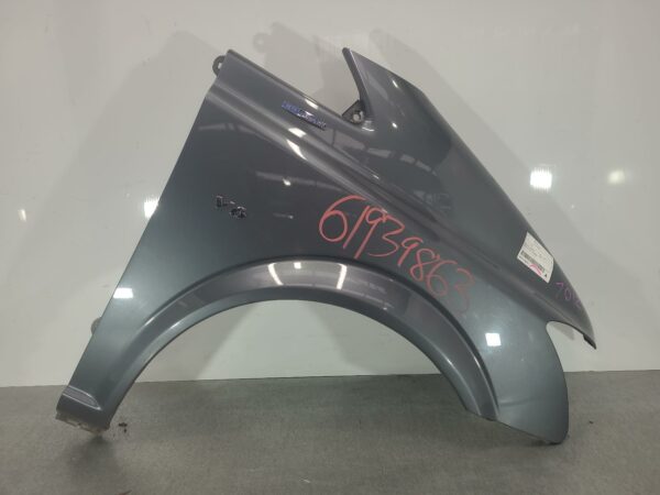 MERCEDES VIANO 2011-2014 RIGHT GUARD 639, 03/11-12/14