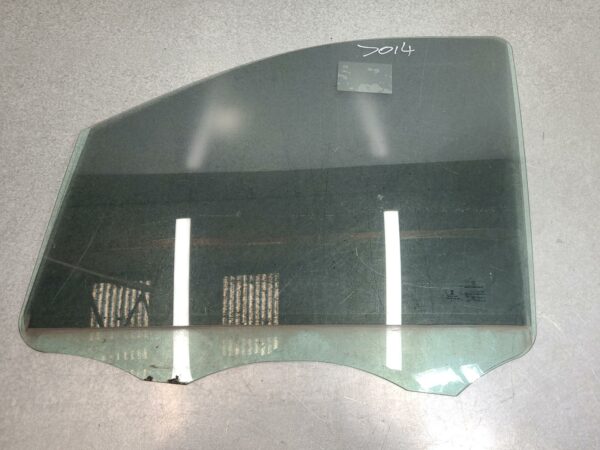 MERCEDES VITO 2015-2025 LEFT FRONT DOOR WINDOW 447, 03/15-