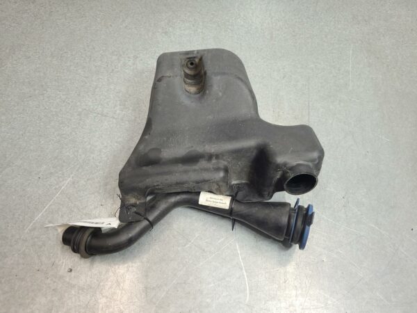 MERCEDES VITO 2015-2025 WASHER BOTTLE 447, 03/15-