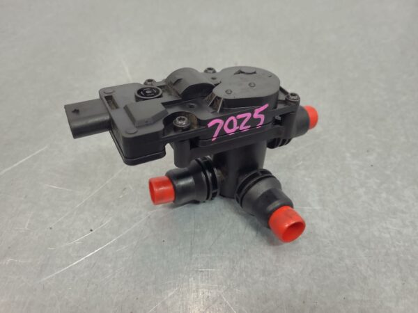 MERCEDES SPRINTER 2018-2025 WATER PIPES/OUTLETS VS30, 05/18-
