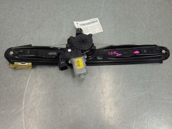 FORD EVEREST 2015-2022 LEFT REAR WND REG/MOTOR DOOR REG ASSY (REG AND MOTOR), UA