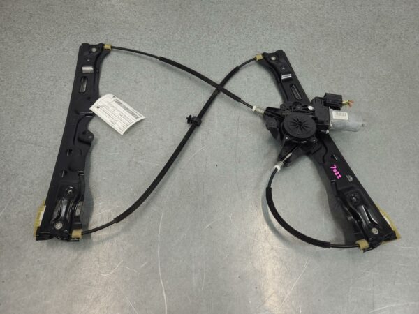 FORD EVEREST 2015-2022 LEFT FRONT WINDOW REG/MOTOR DOOR REG ASSY (REG AND MOTOR)