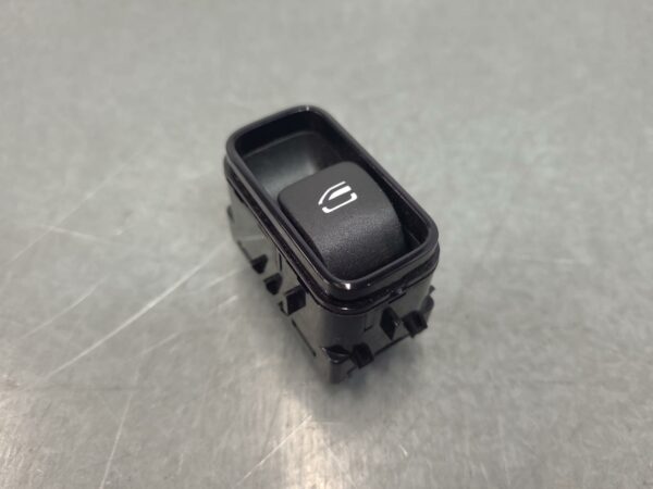MERCEDES SPRINTER 2018-2024 POWER WINDOW SWITCH VS30, LH FRONT, 05/18-