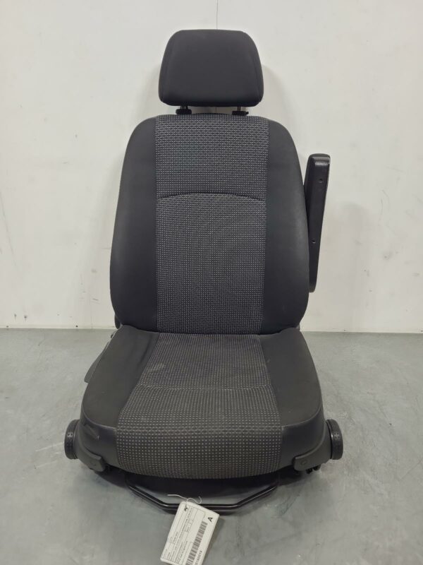 MERCEDES VITO 2004-2015 FRONT SEAT RH FRONT, 639, CLOTH, SINGLE ARMREST TYPE, 04