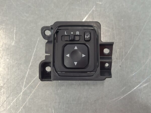 Power Mirror Switch