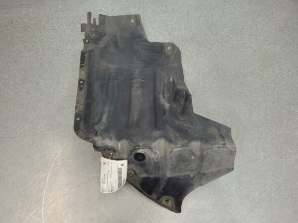 MITSUBISHI TRITON 2015-2023 LEFT GUARD LINER MQ-MR, FRONT SECTION, 03/15-10/23