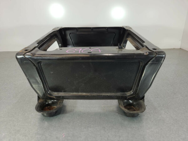 RENAULT MASTER X62 09/2011-2024 RIGHT FRONT SEAT BOX