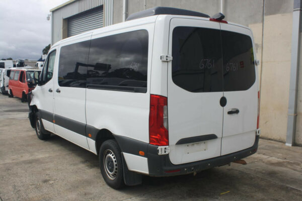 MERCEDES BENZ SPRINTER VS30 05/2018-2024 TAILGATE BARN DOOR LEFT LOW ROOF
